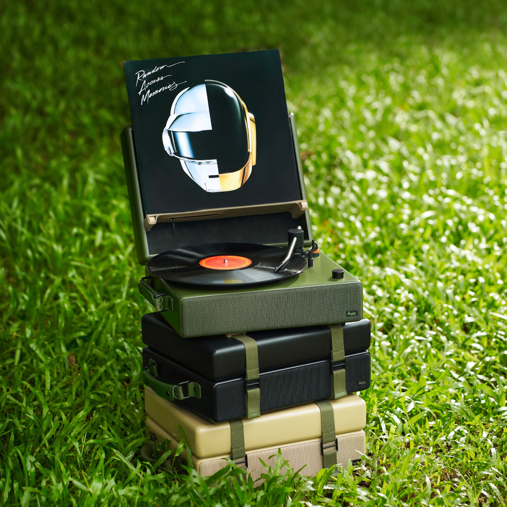 HYM toGO turntable | Moss Green